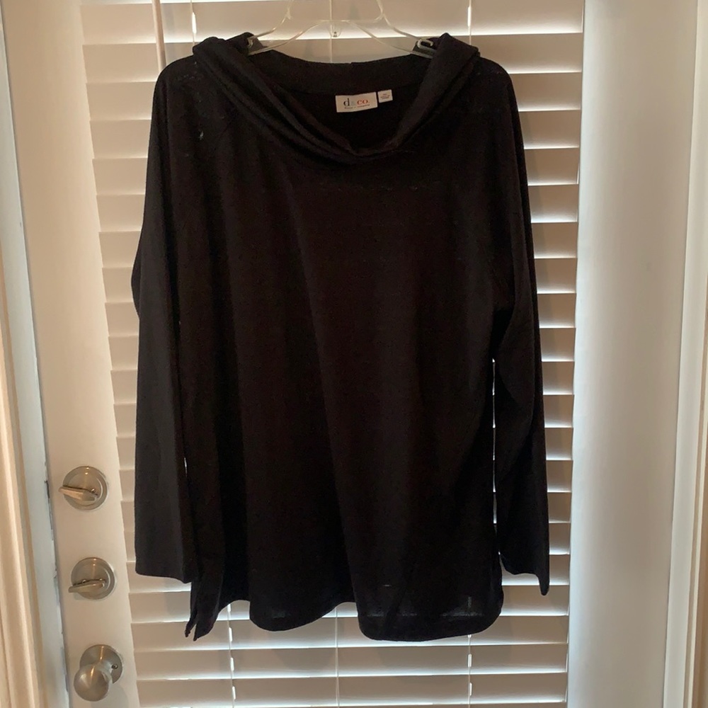 Women’s Denim and Co XL Black Long sleeve cowl neck shirt no damage barely worn